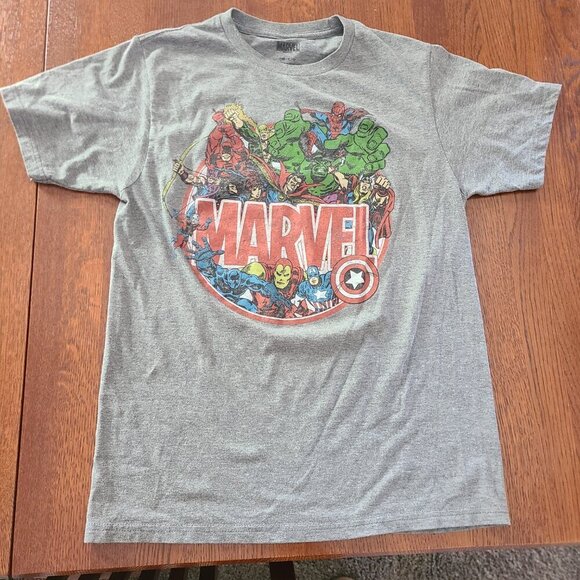 Lot of 3 Marvel T-Shirts Youth Size 16-18 or Adult Small - Picture 9 of 16